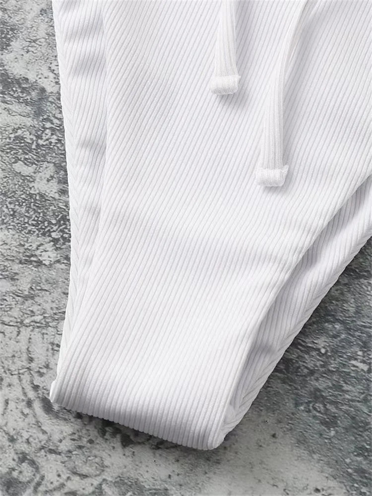 Bikini brasileño liso de cintura baja para mujer, traje de baño Sexy de dos piezas, ropa de playa, 2024