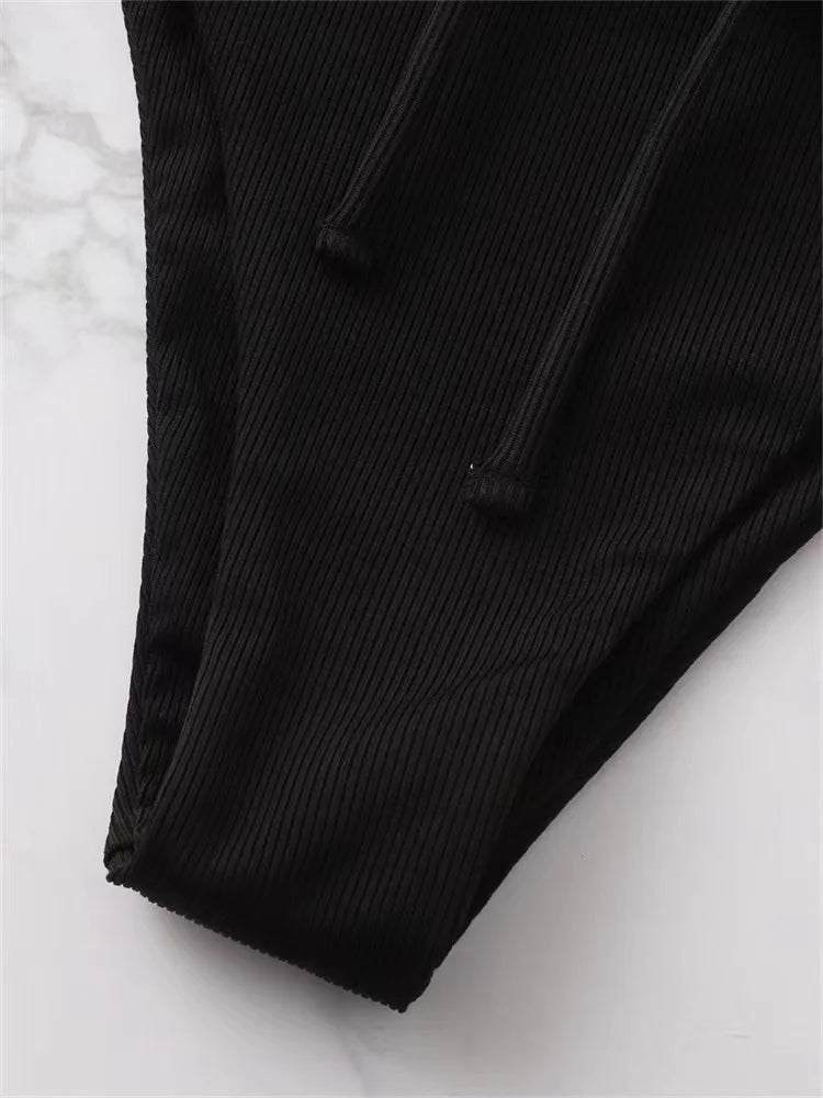 Bikini brasileño liso de cintura baja para mujer, traje de baño Sexy de dos piezas, ropa de playa, 2024
