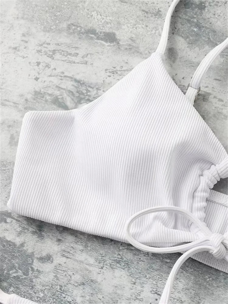 Bikini brasileño liso de cintura baja para mujer, traje de baño Sexy de dos piezas, ropa de playa, 2024