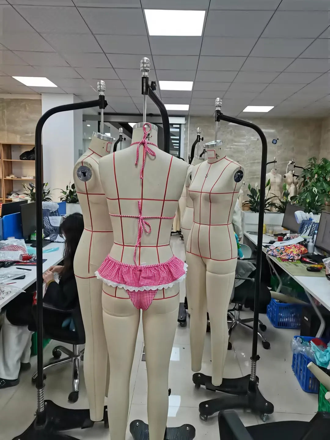 Combhasaki-Conjunto de Bikini de 2 piezas para mujer, traje de baño con cordones, cuello Halter, ribete de volantes, sujetador acolchado + falda de Tanga, traje de baño de verano