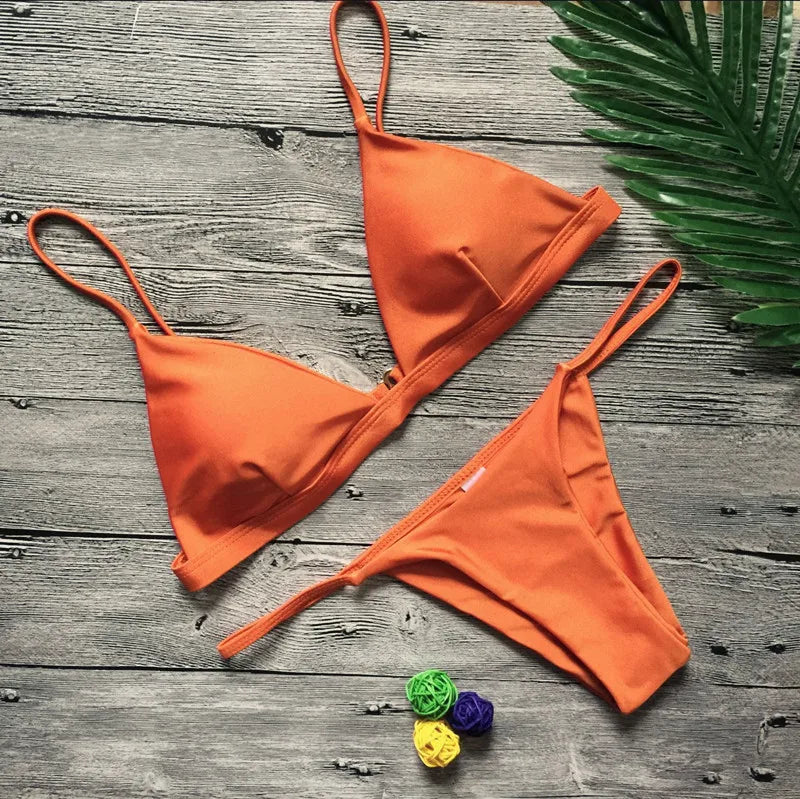 Bikini 2025 Nuevo traje de baño de talla ajustable de color sólido dividido para mujer